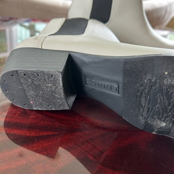 Esprit Off White Chelsea Ankle Boots 8.5 - Picture 2 of 3